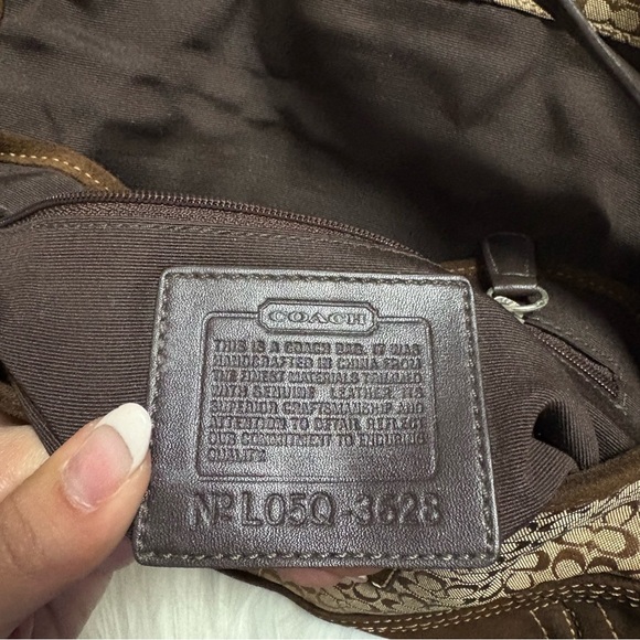 Y2K Vintage Brown Buckle Coach Shoulder Purse - Picture 9 of 10